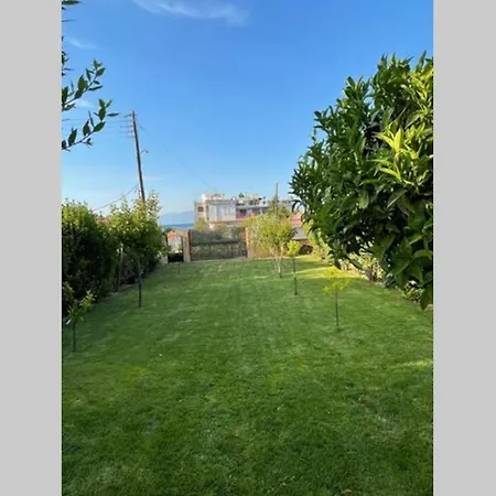 Sentoyki Village - μονοκατοικια σε θαλασσα *