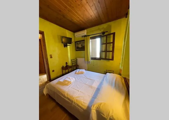 Sentoyki Village - μονοκατοικια σε θαλασσα